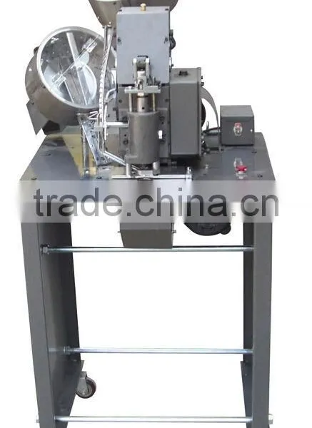 Vertical Tarpaulin Eyelet Punching Machine
