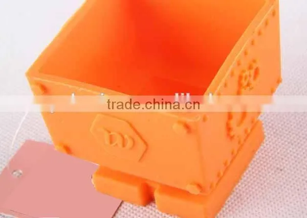 Robot Shaped Silicone Cake Cup Creative Design Bakeware Cake Mold photo-2