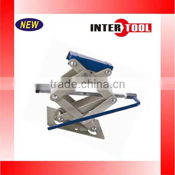 2 Ton Scissor Jack With 5" to 13" Lifting Range ATD Tools photo-5