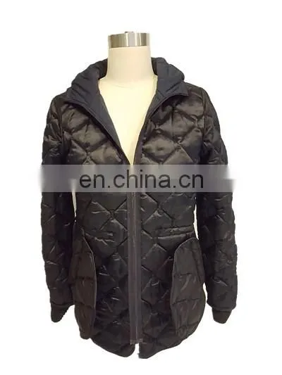 Chinese Manufacturer Slim Woman Qulited Bomber Jacket Wholesale photo-4