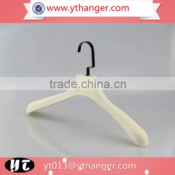 CY-647 New Premium Luxury Plastic Cloth Hanger White Plastic Hanger With Notch Supplier's Choice photo-5