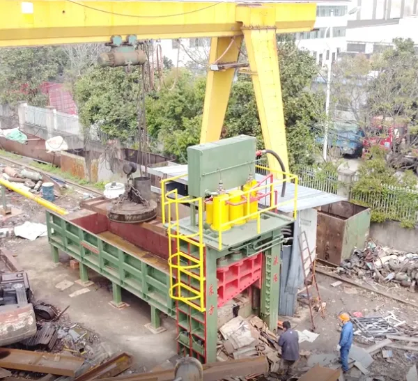 800Ton Multi Blade Shearing Machine for Ferrous Scrap Metal Cutting High Efficiency photo-4