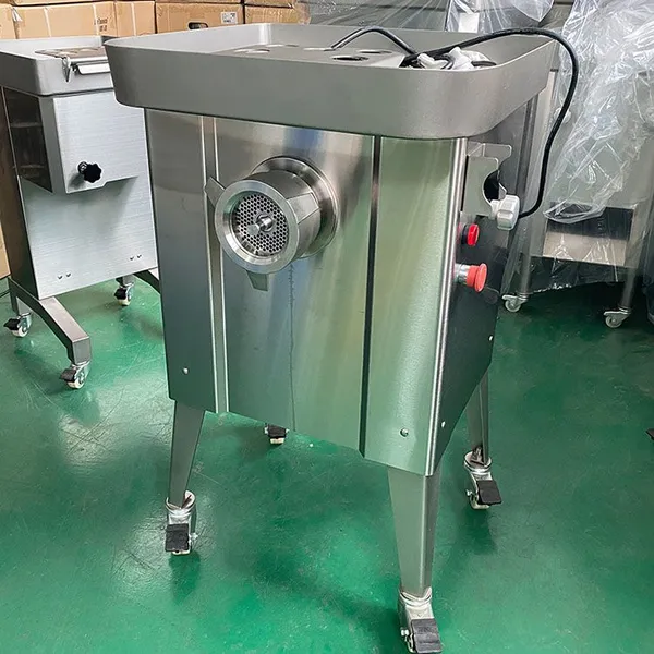 QDMECH Ganz aus SUS304 gefertigter automatischer RL024-Frostfleischwolf 1,5 KW Hochkapazitätsfleischwolf-Wasserfest, kontinuierliche Arbeit, luftgekühlter Motor photo-5