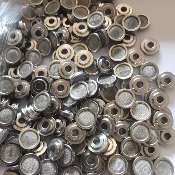 Heavy-Duty Industrial Edge-Wrapped Filter, 304L SS, 0.5mm Slot, 10 Bar Working Pressure, IP65 Rated photo-2
