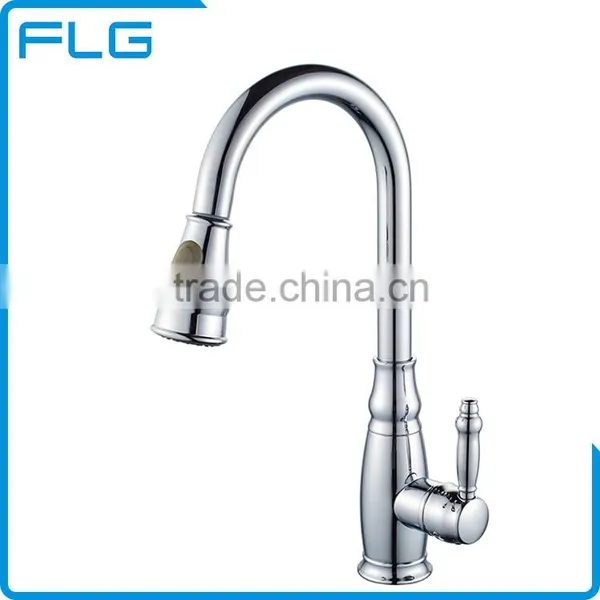 China New Designs Durable Pull Out Single Handle Kitchen Faucet