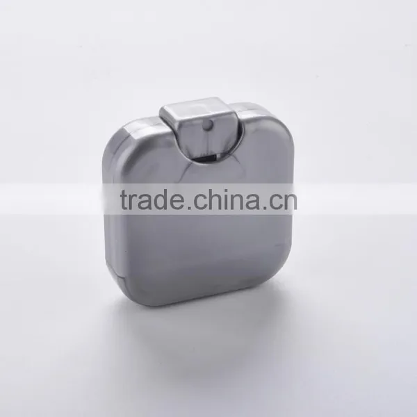25ml Factory Price Credit Card Sprayer Perfume Bottle photo-6