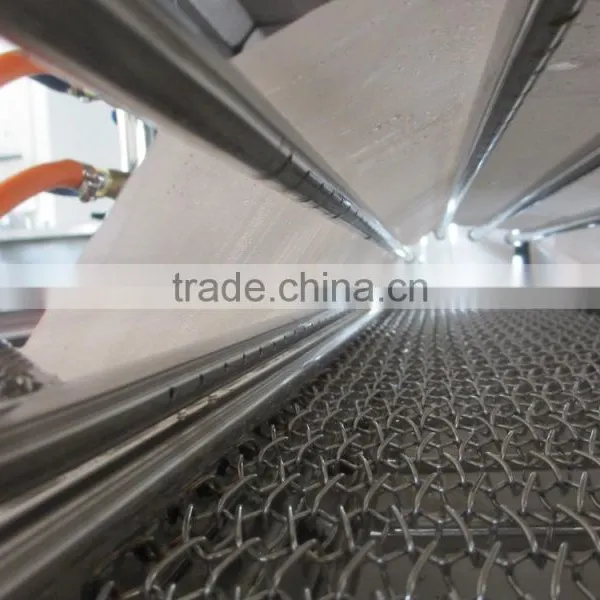 China Guangzhou Factory Shrink Sleeve Seaming Machine Direct Sale photo-2