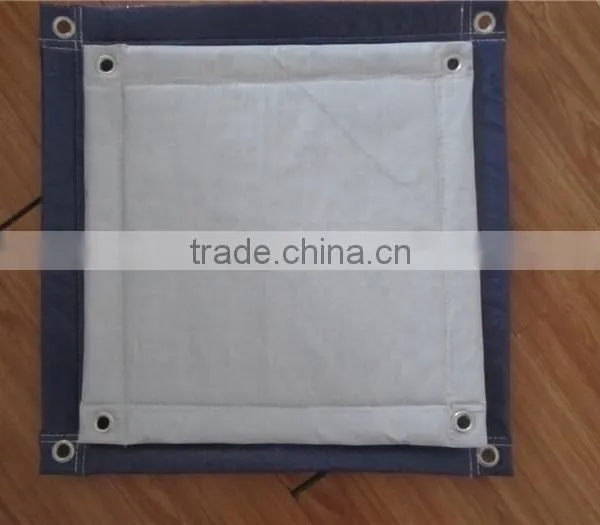 PE Foam Layers Insulation Tarpaulin , Insulated Tarpauling Insulated Blanket photo-2