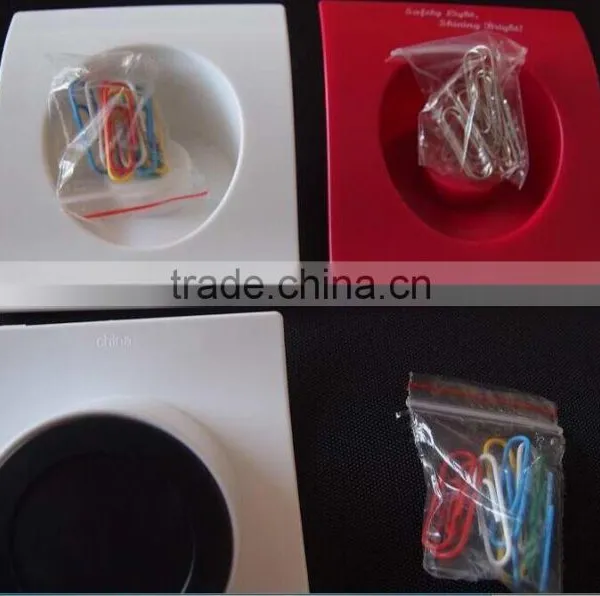 China Plastic Coated Colorful Customer Clip With Matched Gift Box photo-3