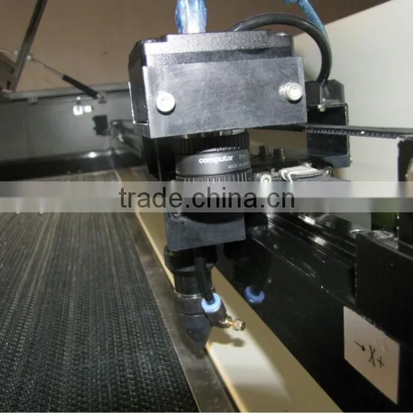 Cheap Price 1610CCD Laser Cutting Machine With Locating Camera photo-2