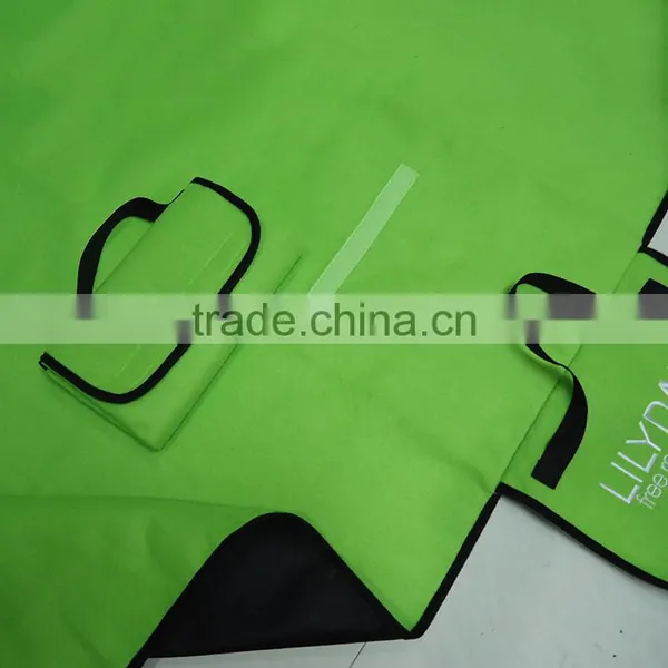 Green Color Polar Fleece With Sponge & Nylon Back Outdoor Waterproof Travel Blanket photo-3