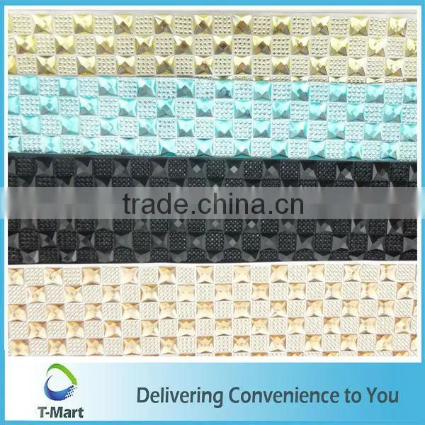T-shirt Decoration Rhinestone Adhesive Sheet for Shoe Decoration Ceiling Decorative Mesh Crystal Sheet photo-2