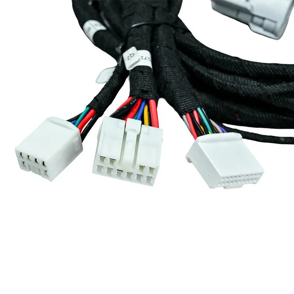 Customizable Automotive Accessory Wiring Harness for Tailgates photo-5