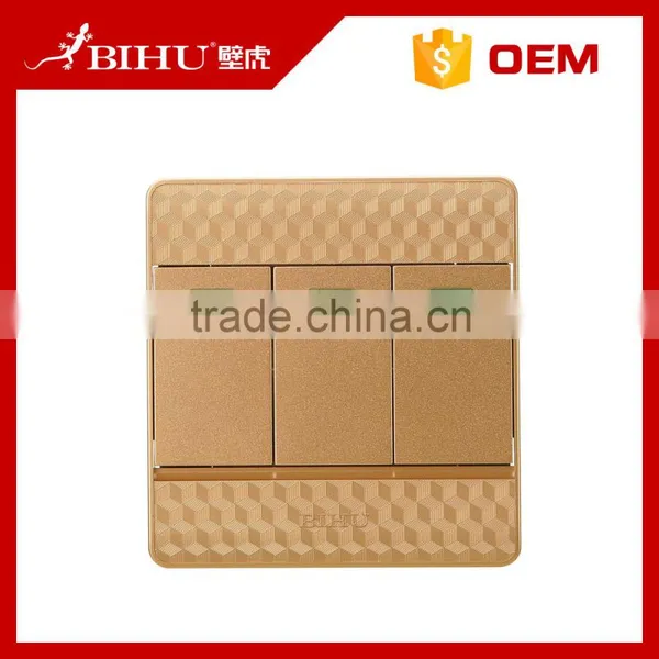China Famous Brand BIHU Golden PC Led Light 3 Gang 2 Way Z-wave Wall Switch photo-3