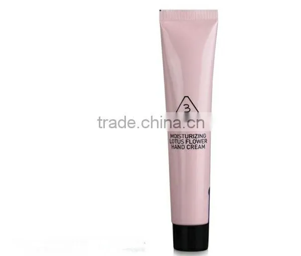 Wholesale Best Korea Brand Olive Oil Deeply Skin Hand Cream photo-4