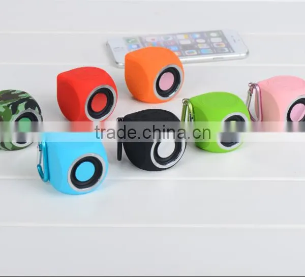 OEM/ODM is Welcome! IPX7 Bluetooth Shower Speaker Waterproof Bluetooth Speaker photo-2