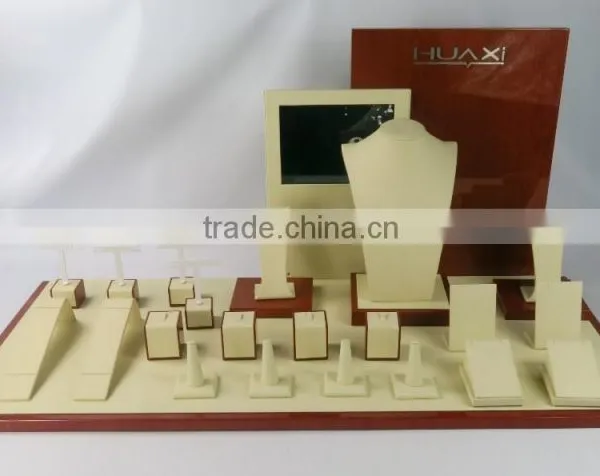 Guangzhou Supplier Fashion Design Jewelry Display Stand