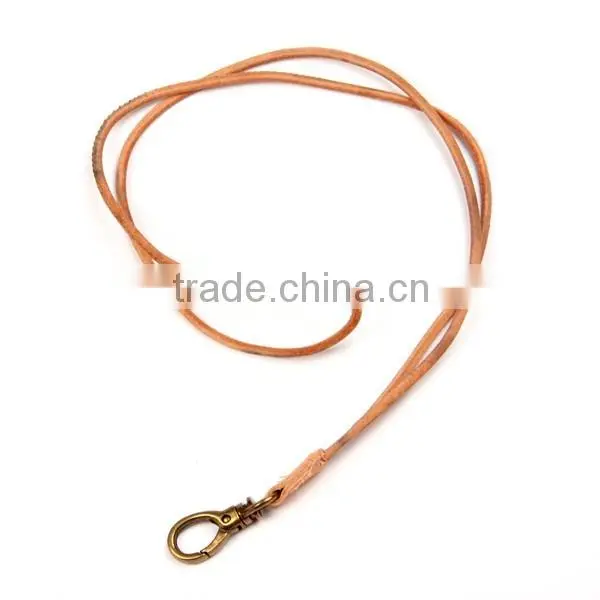 2015 China Factory Handmade Key Chains Fashion Neck Hanging Wholesale Leather Key Holder photo-3