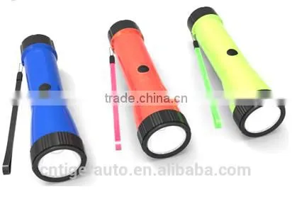 2015 Wholesale Dry Battery LED Flashlight Torch With Foldable Head photo-2
