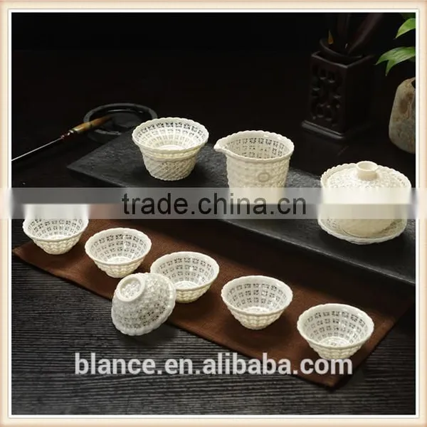 Porcelain Ceramic Type Tea Set in Gaiwan Design for Cups With Sauser photo-2