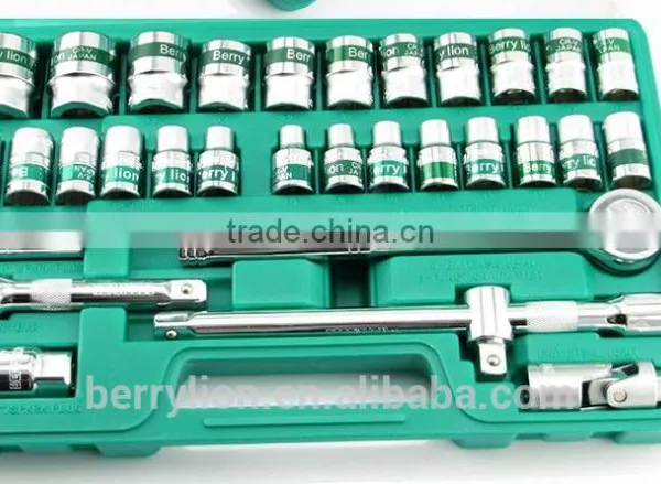 Berrylion Best Quality 32pcs Socket Set Chorme-Vanadium Steel Socket Tool Set photo-2