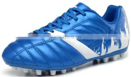 2017 New Design Non-branded Football Shoe Factory Stock Lot Sport Shoes Low Price Wholesale photo-2