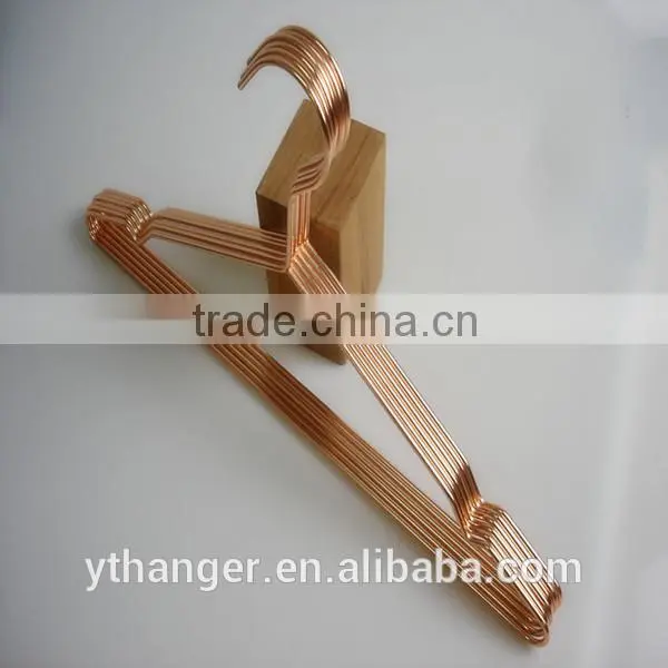 Hot Sale Wide Shoulder Copper Metal Wire Hanger for Coat photo-4