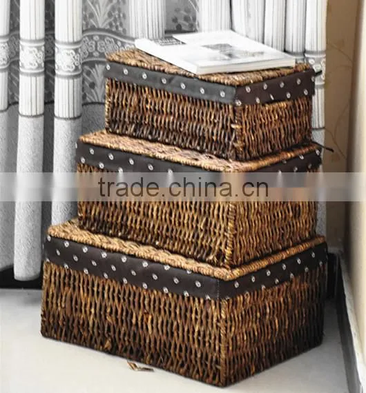 Eco-friendly Home Used Hotel Used Sundries Storage Hand Woven Baskets of Corn Husk With Cover photo-6
