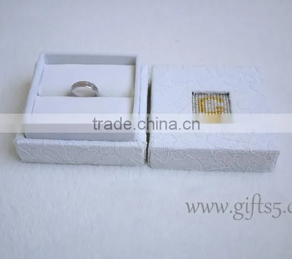 2016 High Quality Elegant Wedding Ring Jewelry Box With Beaded Name Plate of G photo-2