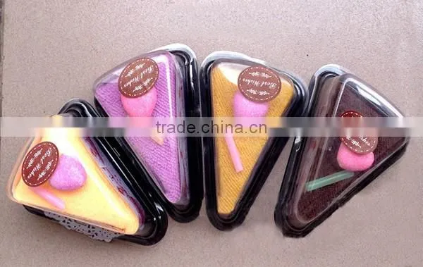 Attractive LIfelike Gift Basket Towel Cake photo-5