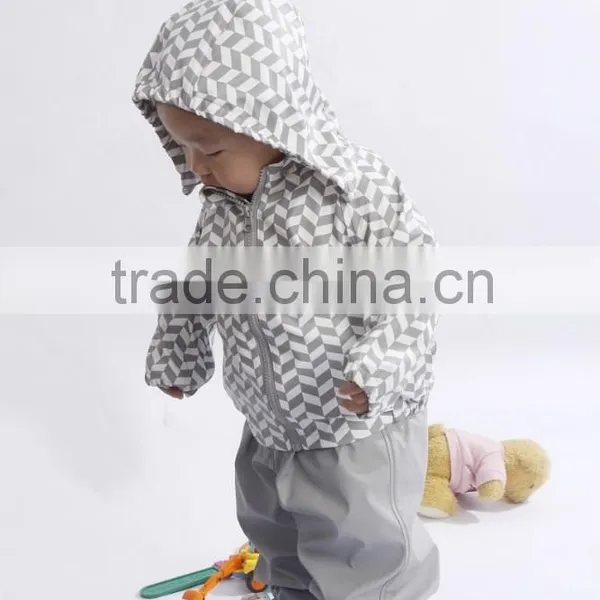 2015 New Fashion Design Baby pu Rainwear photo-4