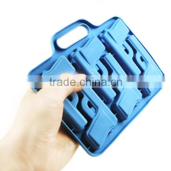 100% Food Grade Freeze Party Handgun Shaped Silicone Ice Cube Tray photo-2