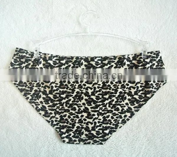 Cheap Sexy Laser Cut Womens Underwear and Panties Manufacturers photo-4