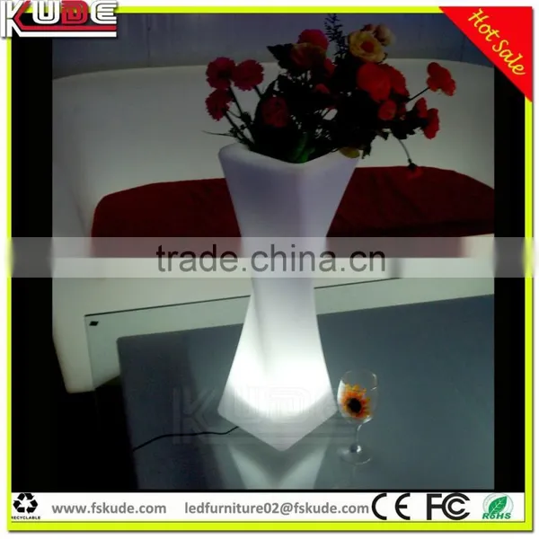 PE Plastic Material LED Round Flowerpot/planter Pot With RGB Light Glowing photo-4