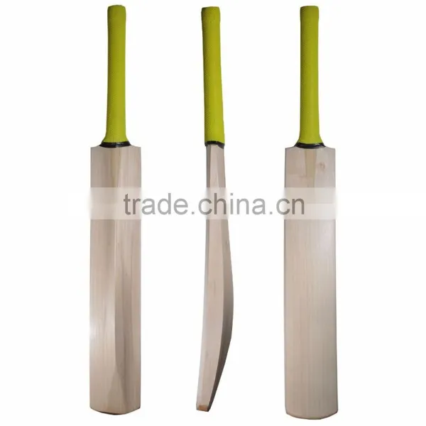 Englis Willow Plain Cricket Bat