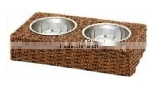 Nice Rattan Pet Bowl Feeders