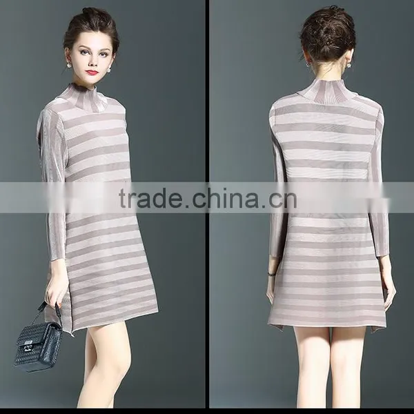 Spring Models Lady Casual Clothing Stripped Turtleneck Crinkled Dress photo-6