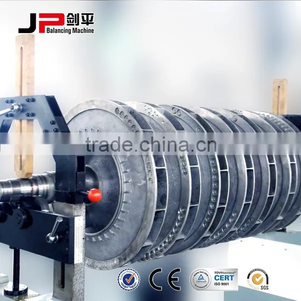 20000/30000kg Universal Joint Drive Balancing Machine photo-3