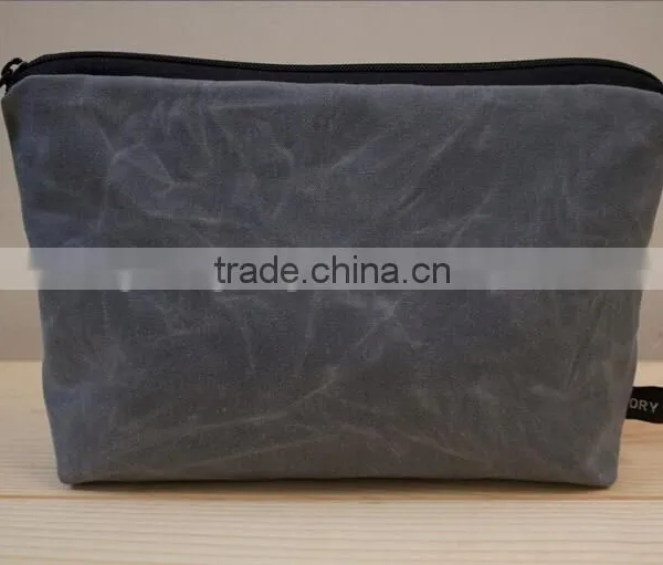 High Quality and Personalized Waxed Canvas Unisex Zippered Pouch , Waterproof Pouch for Swimming , Fabric Zipper Pouches