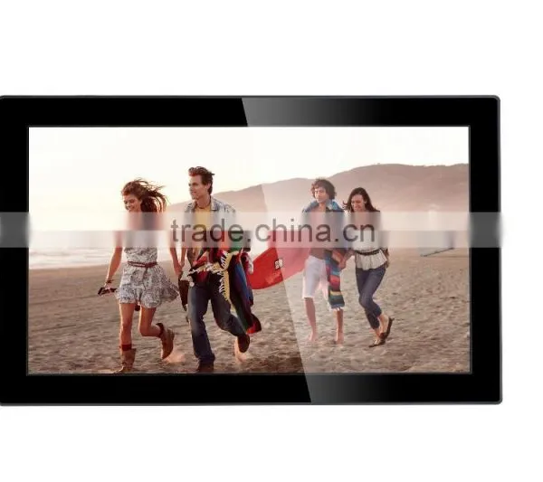 24 Inch Wall Hanging All In One PC TV With Touch Screen Wifi Android OS Digital Signage for Elevator Advertising Display