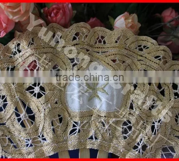 High Quality Handmande Heart Pattern Lace Fan photo-2