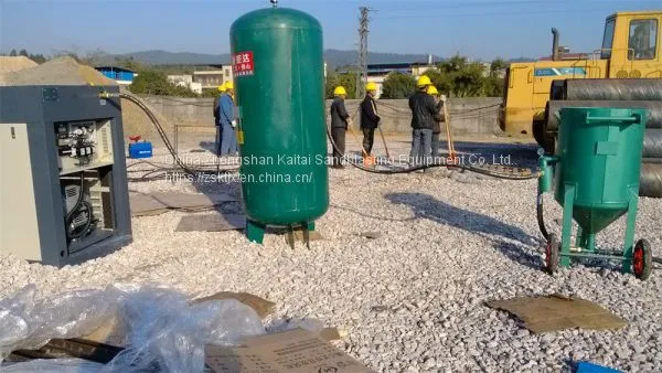 Dry Mobile Sand Blaster，Can Spray Stone and Large Pipe Inner Wall photo-3