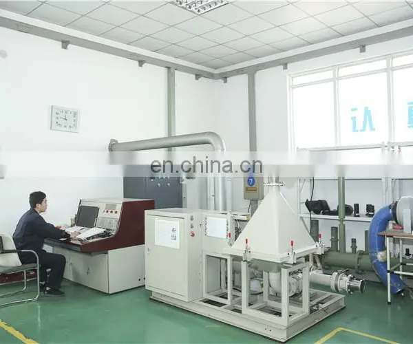 Manufacturers for Yutong Engine Parts Bus AIR FILTER AF26413 AF26414 photo-6