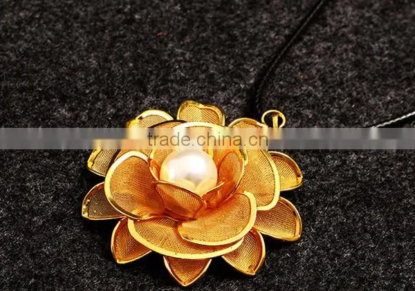 2016 Trending Hot Products Sweater Flower Necklace Pearl Necklace For Women photo-2