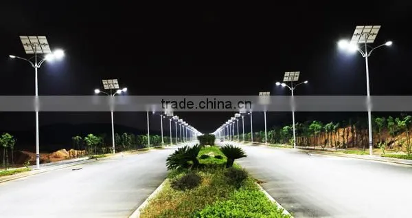 Shenzhen Manufacturers SMD3030 Chip High Lumen Solar Light in Shenzhen, Solar Power Premium 120W LED Street Light photo-6