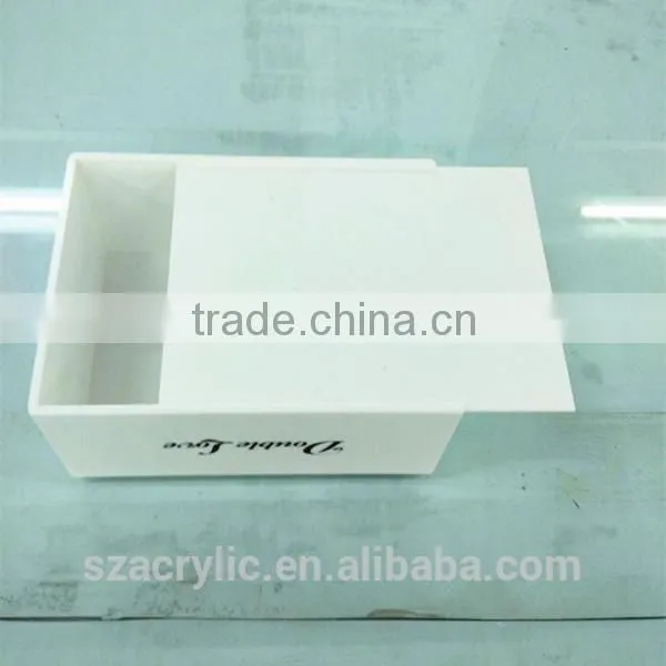 Customized White Acrylic Tissue Holder photo-3