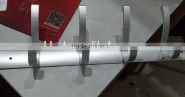 Factory Specializing in the Production of Aluminum Alloy Hooks photo-3