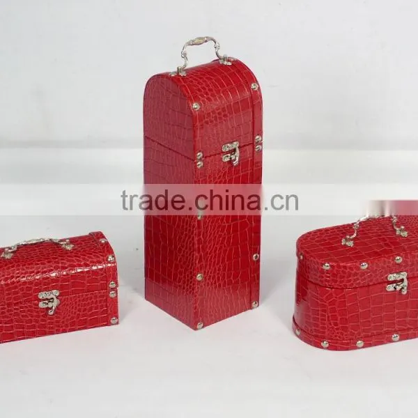 Simple Red Crocodile Oval Box