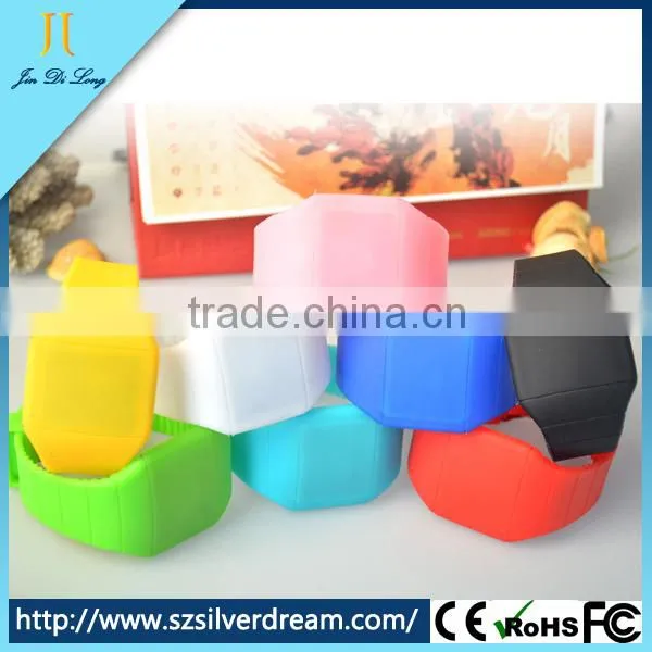 China Wholesale Custom Silicon Led Watch Chinese Wholesale Watches photo-4