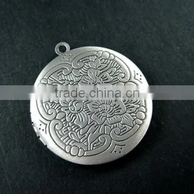 32mm Brass Antqiued Silver Vintage Style Flower Engraved Round Photo Locket Pendant 1113014 photo-2